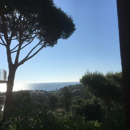 Апартаменты Cap Esterel Ile D'or Dans Village De *